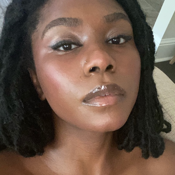 Meet your Posher, Reign - Picture 1 of 1